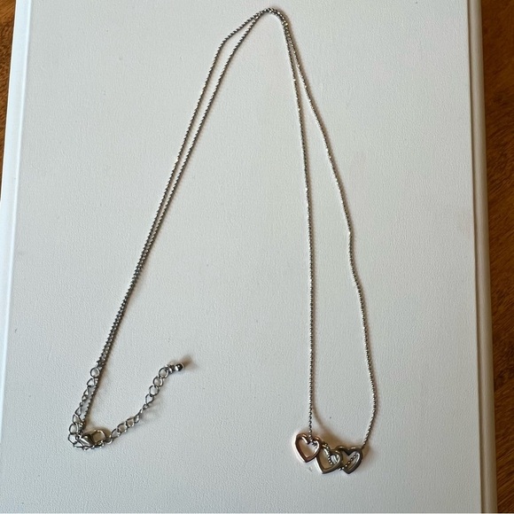 Tri Color Triple Heart Necklace 3 Open Hearts - Picture 4 of 4